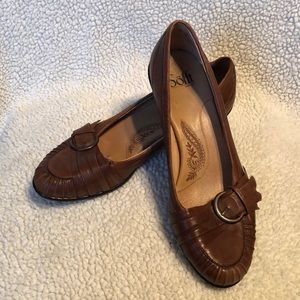 Ladies brown Sofft low-heel loafers